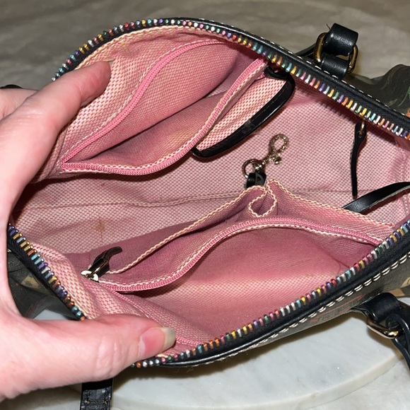 Vintage Dooney & Bourke Y2K Rainbow Printed Bitsy Bag - Picture 13 of 16